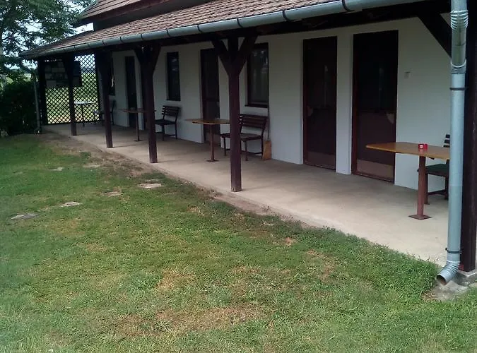 Kiad-lak - Szep Kartya Elfogado Apartment